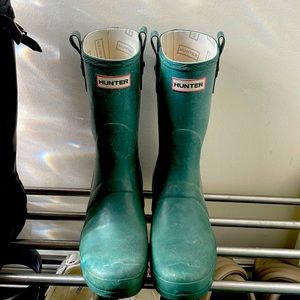 Used around 4 Times in total. Size 10 men